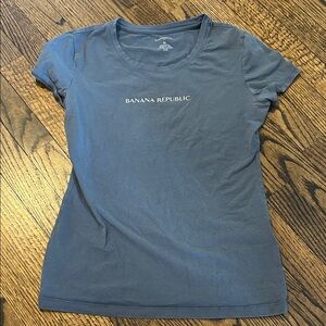 Banana Republic Women's Slate Blue Tee